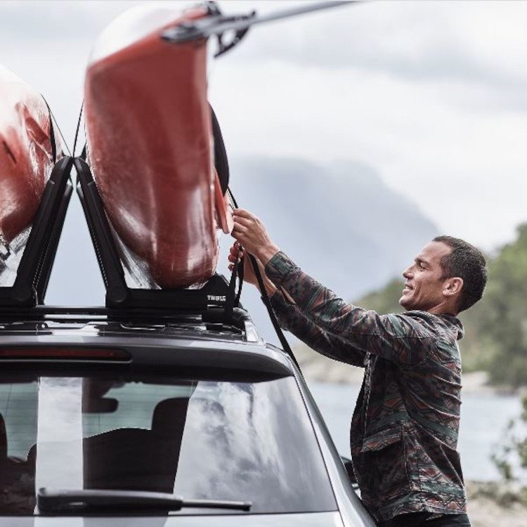 Thule Hullaport Aero Adjustable Rooftop Kayak Carrier - Image 5